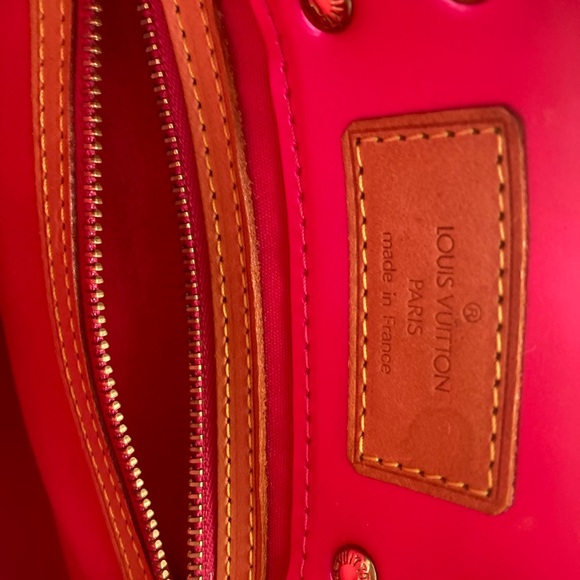 Louis Vuitton hot pink vernis pm - Picture 11 of 14